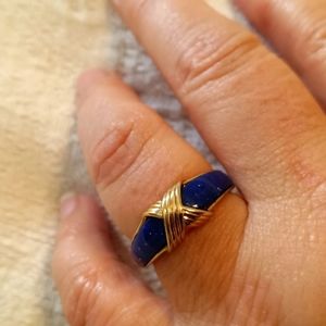 Vintage Avon Blue and Gold Ring